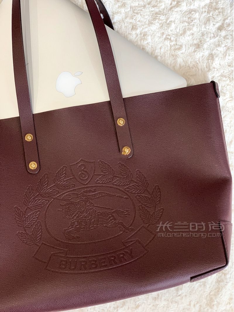職場新人月入1w通勤包 能裝電腦的輕便通勤包_5