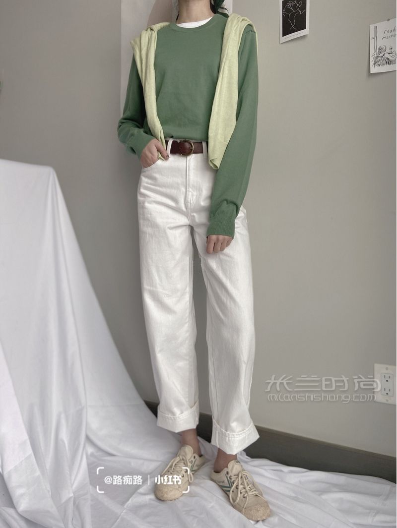 優(yōu)衣庫(kù)20春夏新品 奶油色牛仔褲_2