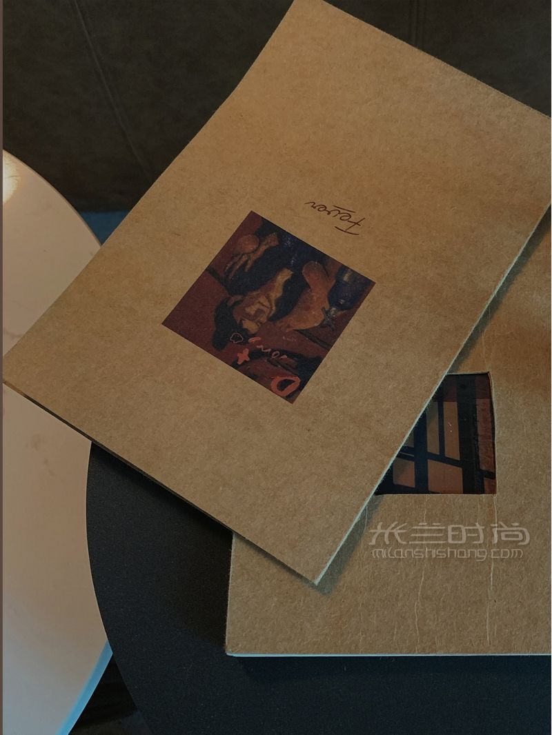不到200rmb拿下 原創(chuàng)設(shè)計(jì)秋冬圓筒包 迷你控_3