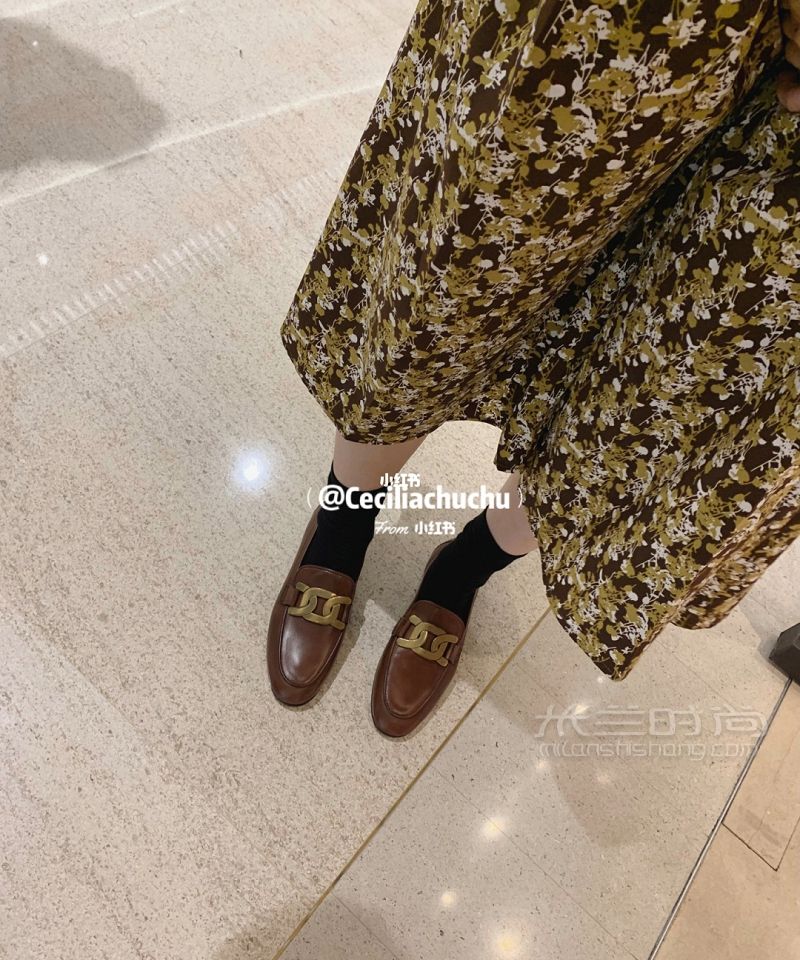 比起Gucci樂(lè)福 更愛(ài)Tods粗鏈條樂(lè)福鞋！！_8