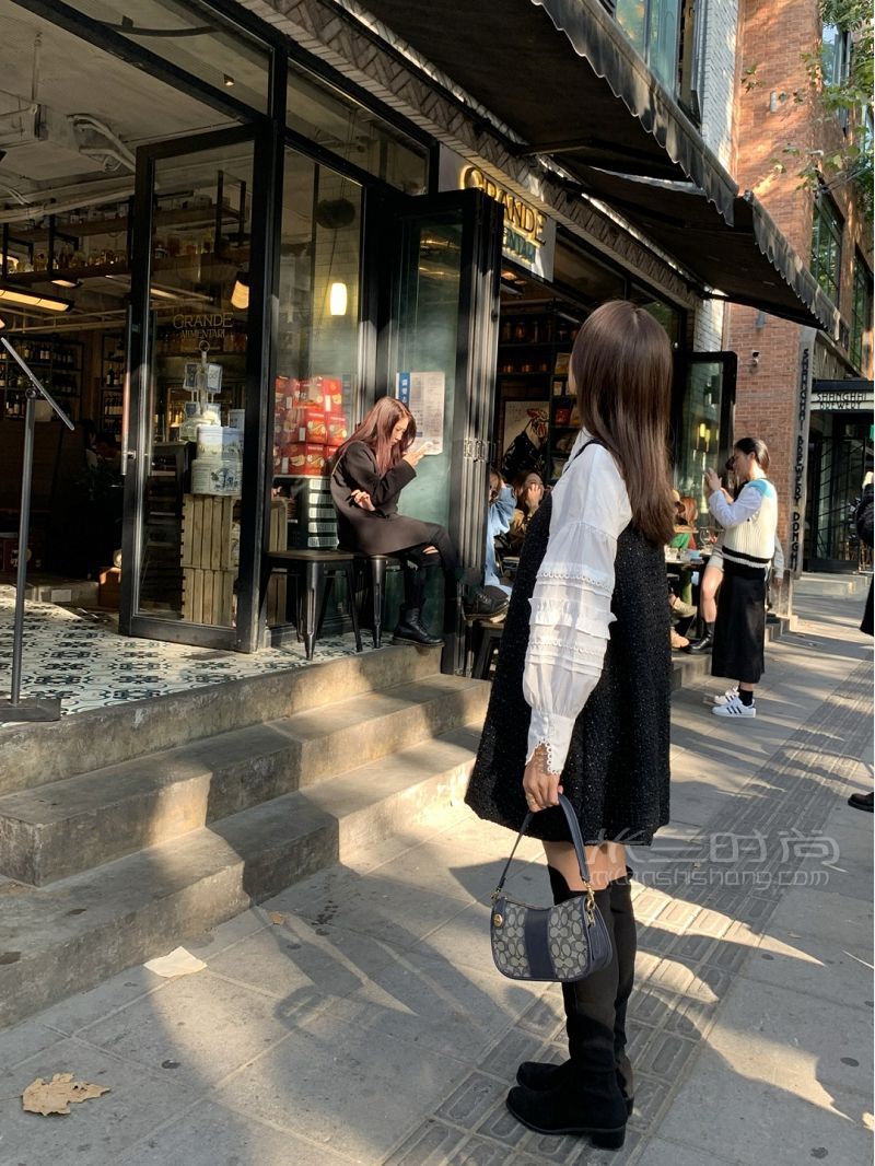 Coach這個(gè)新款腋下包真的太贊了！_5