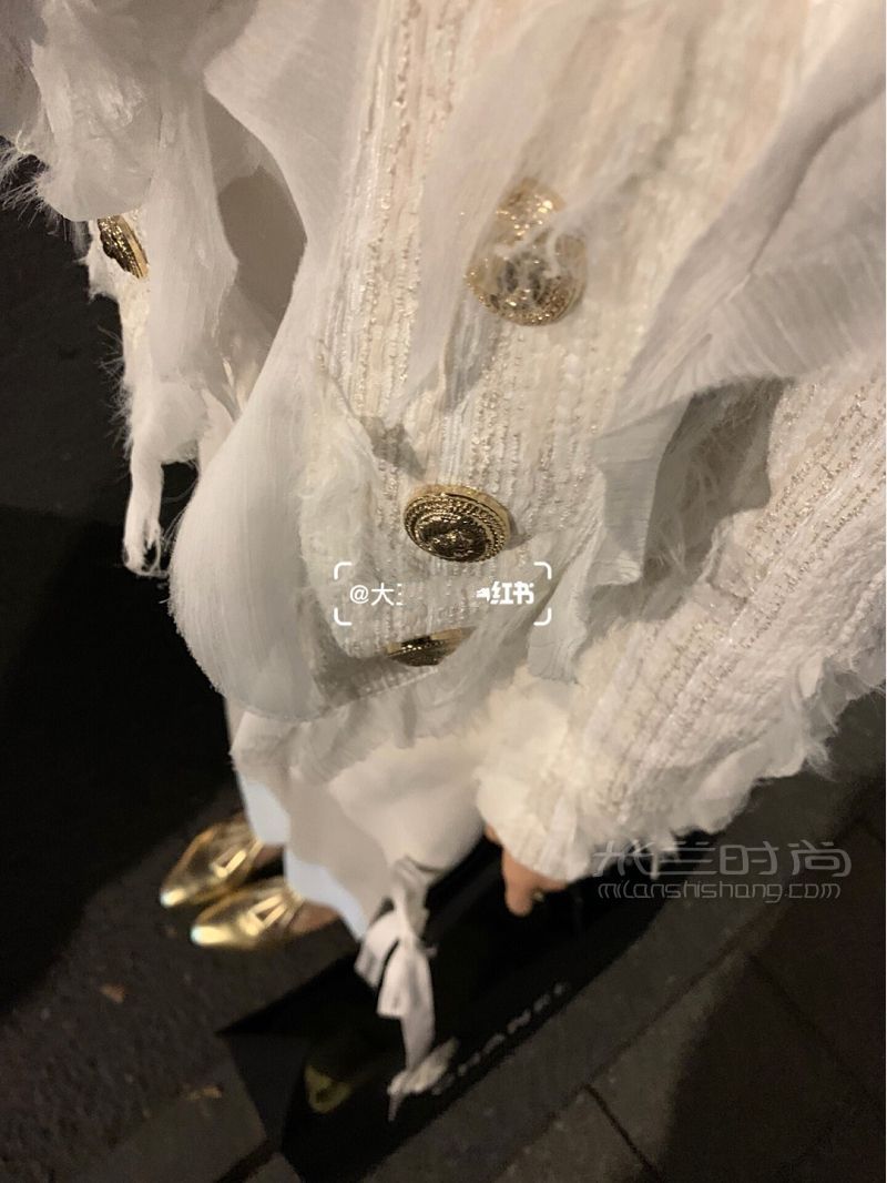 穿搭分享Balmain巴爾曼仙女外套_8