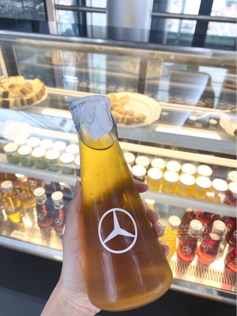 奔馳C260L祖母綠是全網(wǎng)最低裸車價嗎_9