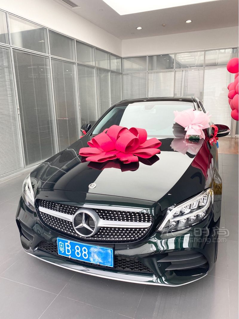 奔馳C260L祖母綠是全網(wǎng)最低裸車價嗎_4
