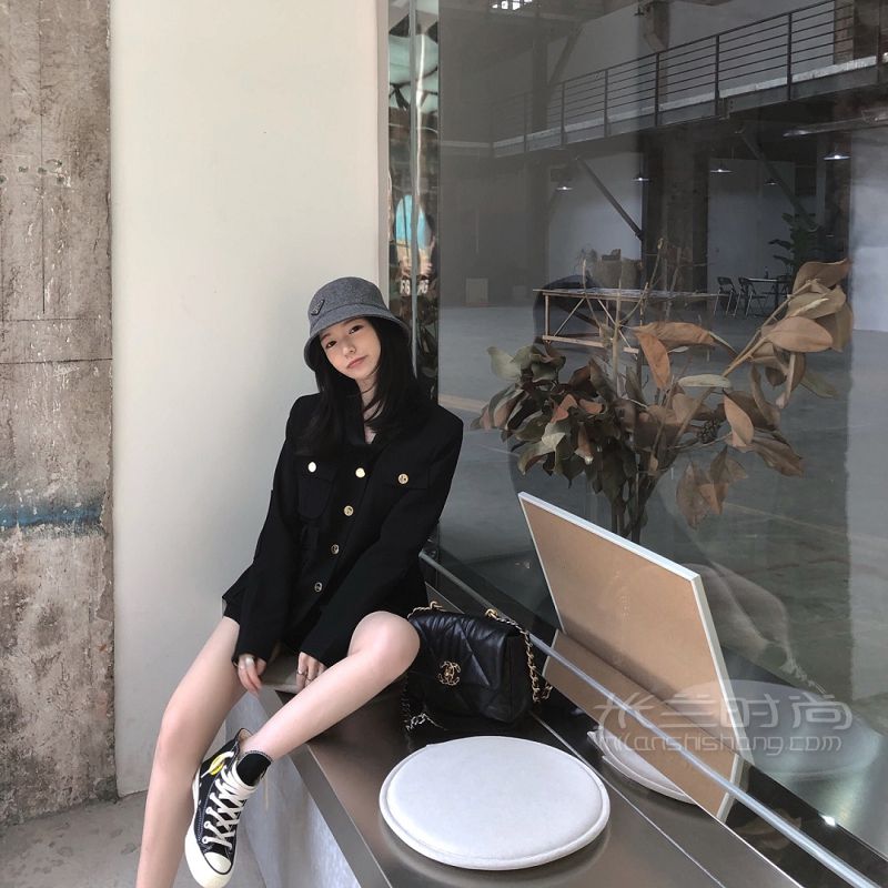 Chanel香奈兒19系列包太絕了吧?。?！_7