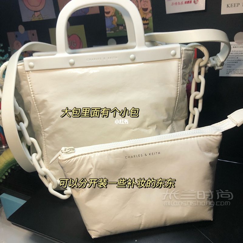 女大學(xué)生第一款小ck 線下最新款 限量發(fā)售_5
