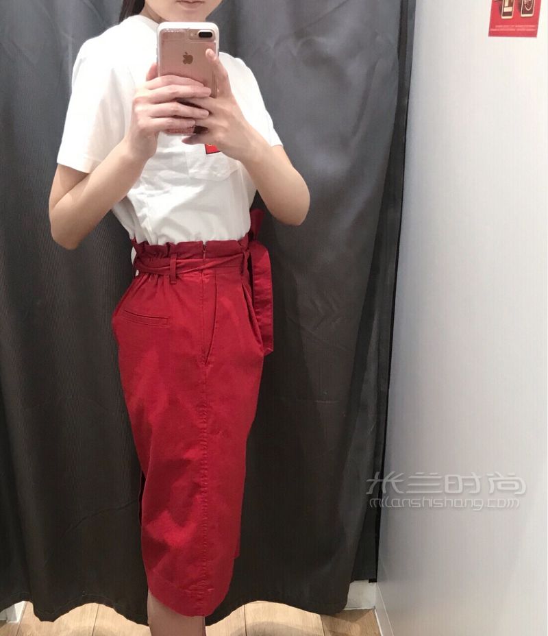 UNIQLO 優(yōu)衣庫春季穿搭 赫本風_4