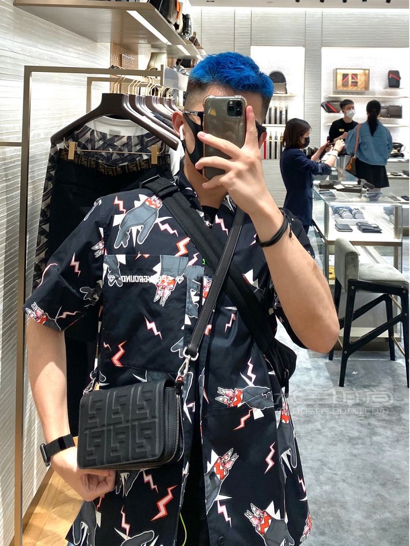 新款男包推薦GUCCIFENDIDIOR-男包-斜挎包_5