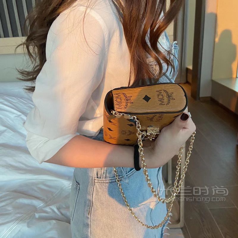 Mcm鏈條包 mcm怎么樣_4