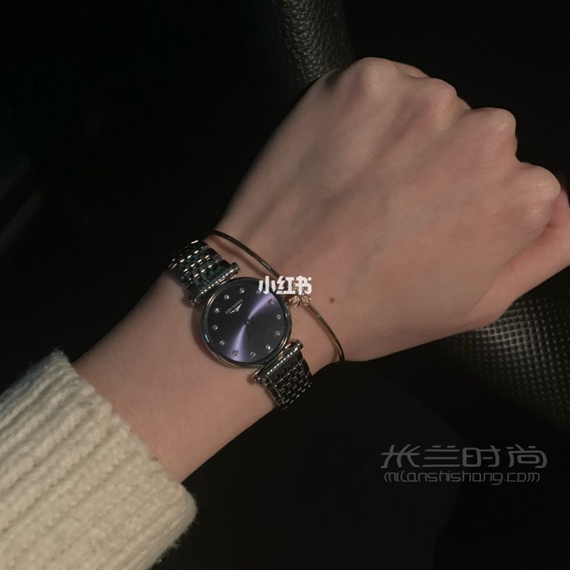 浪琴嘉嵐項(xiàng)鏈?zhǔn)直韄3