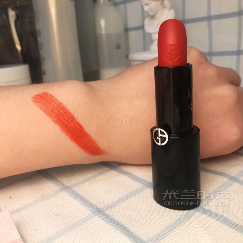 官網(wǎng)買阿瑪尼口紅攻略-喬治阿瑪尼怎么樣_3