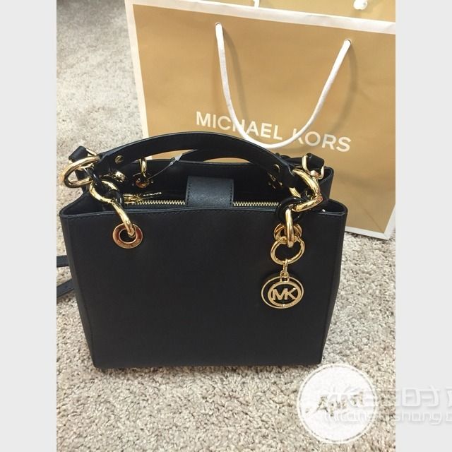 mk的小號包包_1