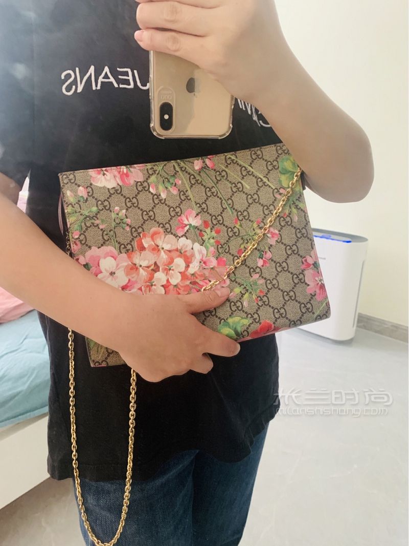 LV洗漱包 Dior手拿包 GUCCi手拿包對比_9