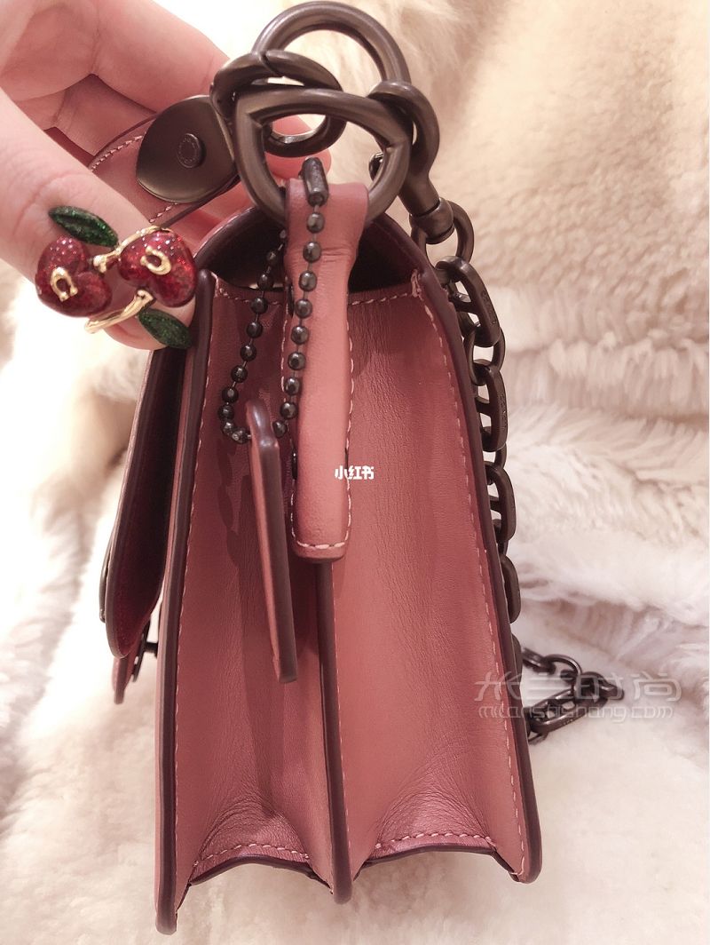 Coach蔻馳新款包型 圣誕節(jié)少女心粉色冬季_6