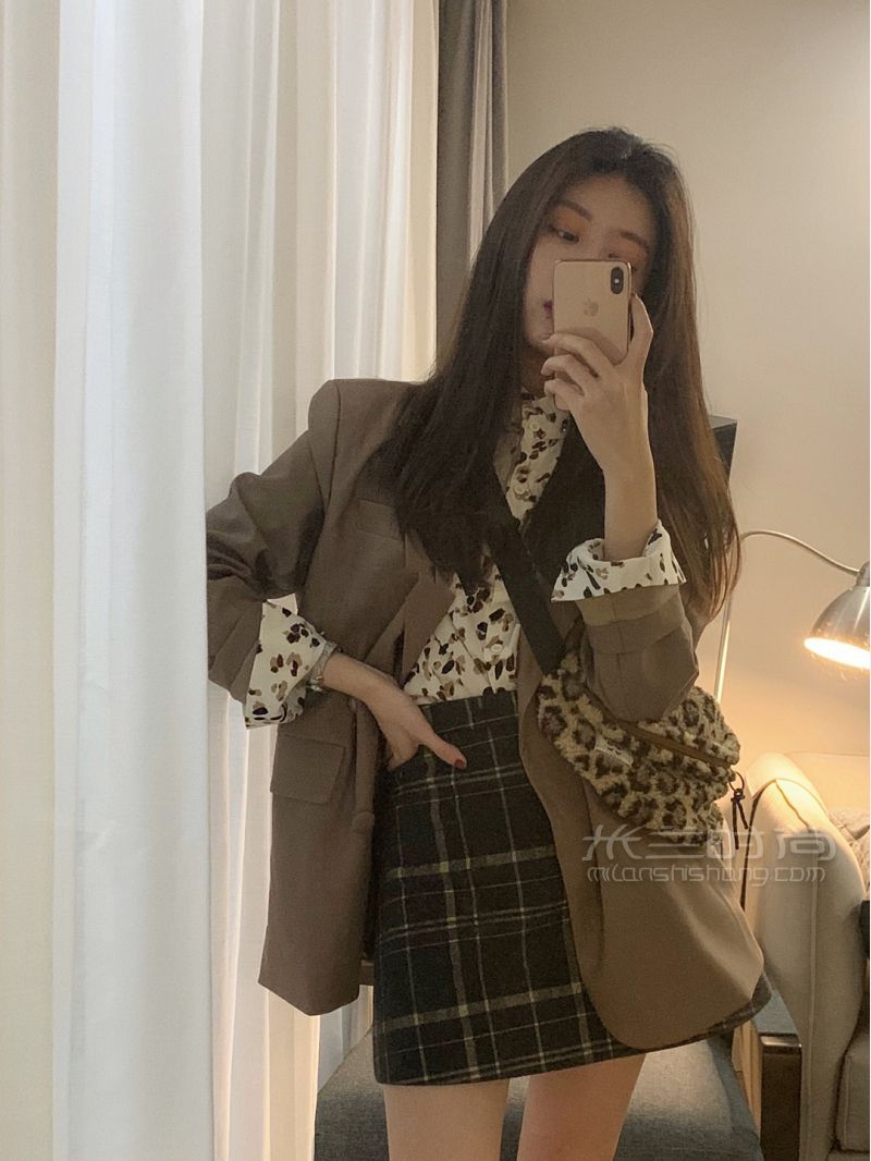 西裝搭配 秋冬萬能搭配咖色西裝真香_4