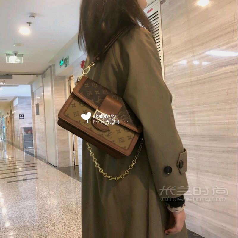 lv達芙妮郵差包好不好看 路易威登怎么樣_2